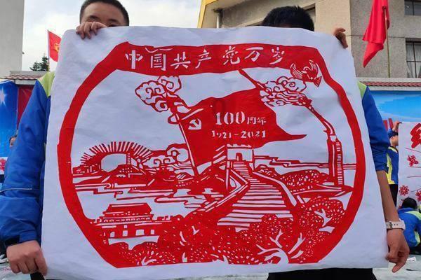 逃出安逸小乡村